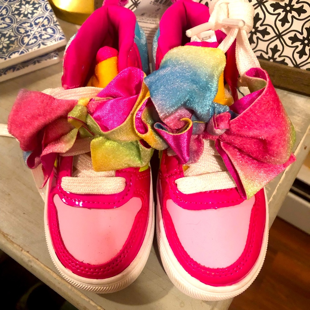 Jojo siwa shoes sz 8